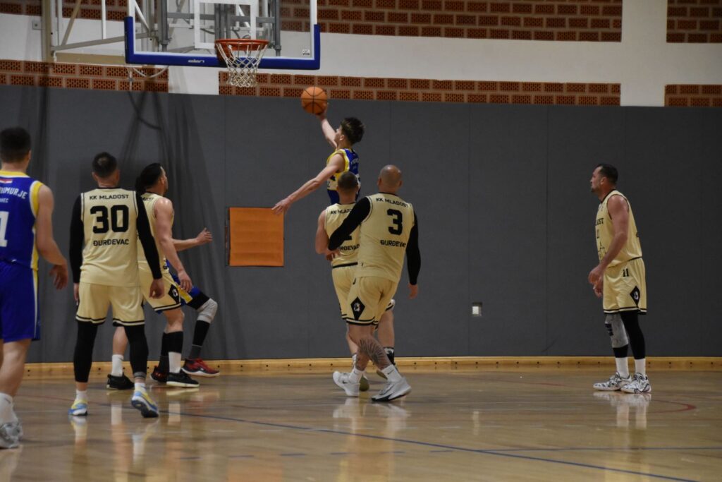 Međimurje slavilo u Đurđevcu u vatrenoj atmosferi kakva se ne viđa u 2. ML Sjever!